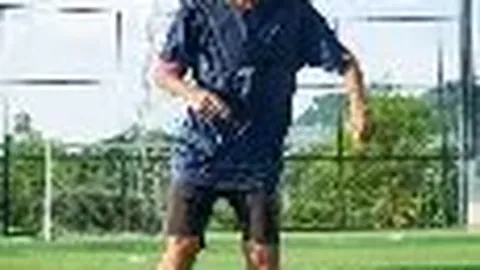 《曼联定位球大师获阿莫林盛赞：若我是罗布森，他便是我的足球穆帅》