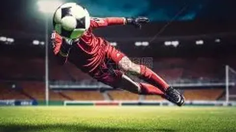 深圳街头足球盛况，小小球盘旋出城市大治理新篇章